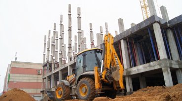 Жилой комплекс на Богдана Хмельницкого растет в высоту