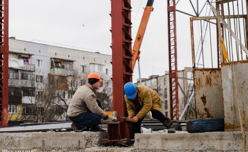Дом на Зверева под неусыпным контролем властей
