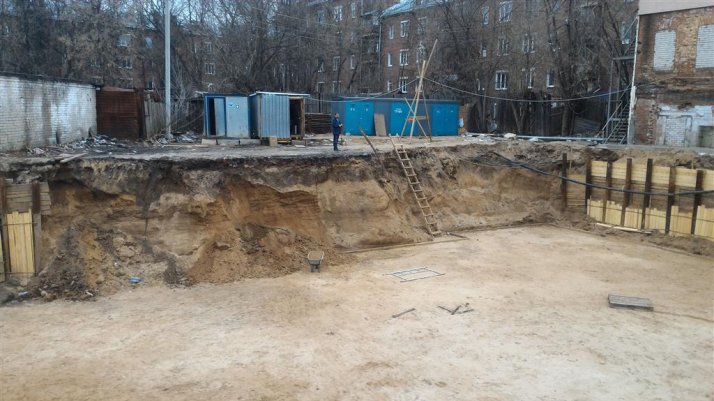 Ход строительства ЖК Панорама, литер 1 (по ул. Карла Маркса) на 12 апреля 2016